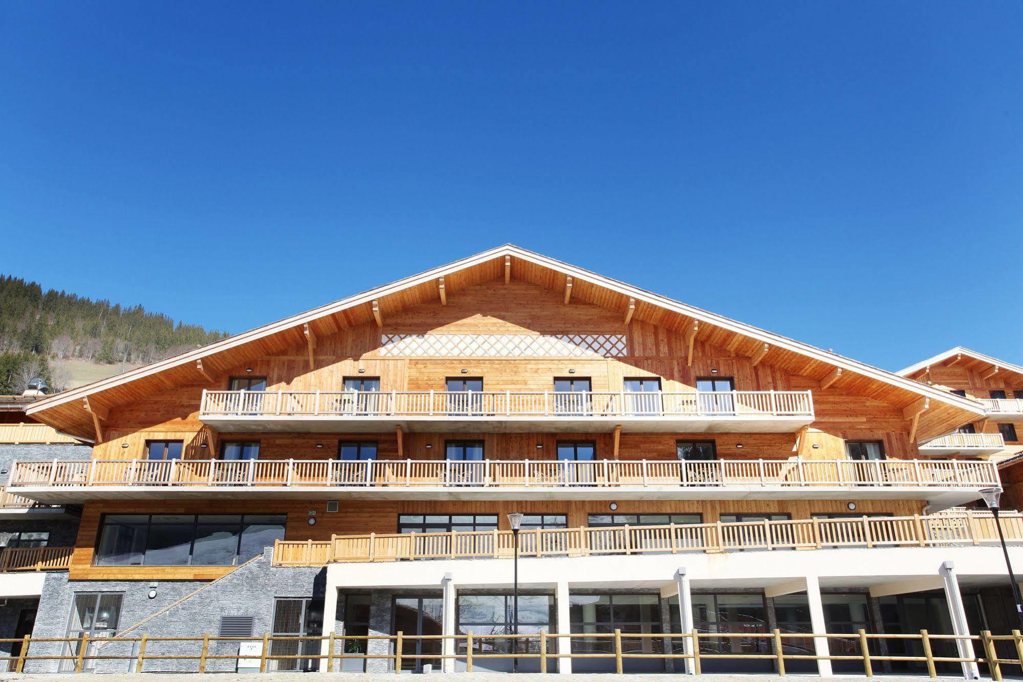 Hotel Prestige Odalys Le Chamois La Clusaz Buitenkant foto